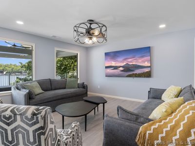 31020 Viewside Dr