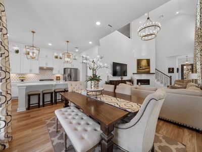 16503 Lake Austin St