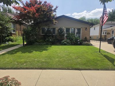 5435 Reba St