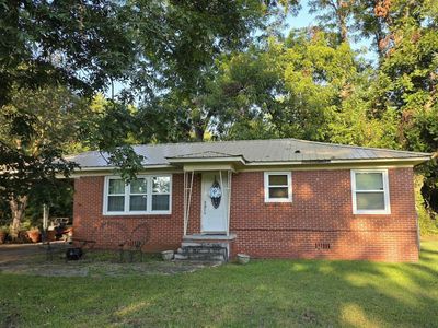 121 Grace Cir