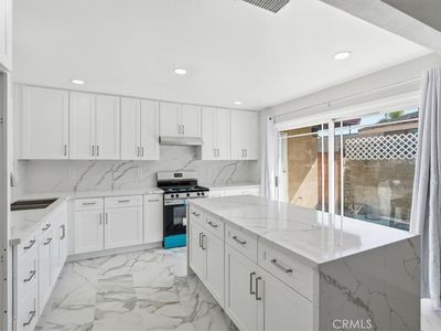 10112 Traylor Way