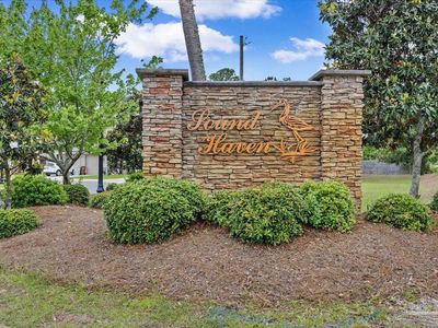 Property at 1742 Sound Haven Ct, Navarre, FL