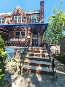 455 E 43rd Street