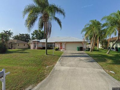 649 SW College Park Rd