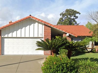 24715 San Andres Ln