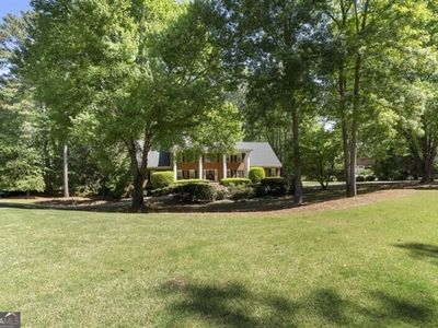 1780 Brandon Hall Dr