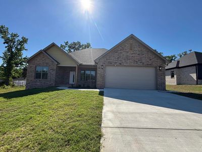 738 Grand Valley Loop
