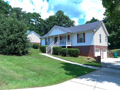 13707 Dianne Dr