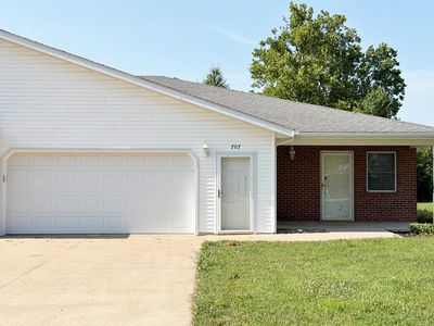 707 Wiles Ln