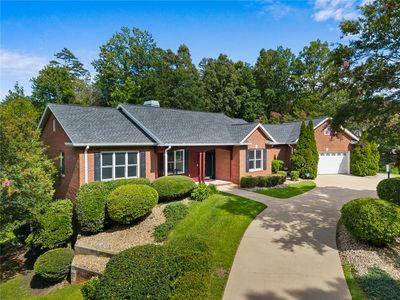 205 Cross Creek Dr