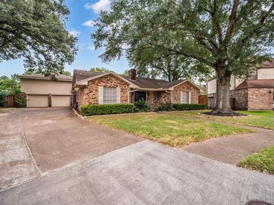 8043 Zimmermann Dr