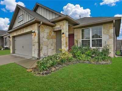 1443 Lake Ridge Dr