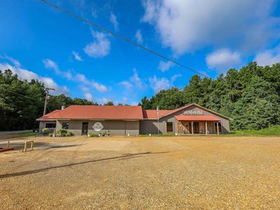 2005 Fairview Rd SW
