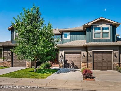 99 Redstone Dr
