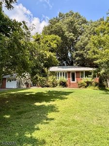 627 Old York Rd