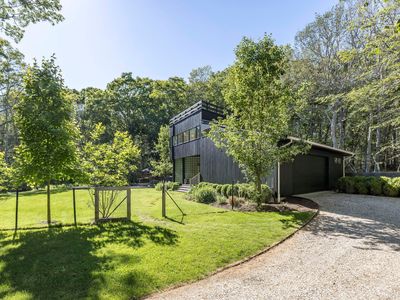 23 Woodedge Cir