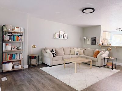 736 W Kirkbride Ave
