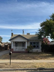 631 E Ventura Avenue