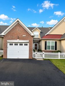 206 Dorchester Dr