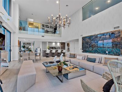 121 NE 34th St #Penthouse 3217