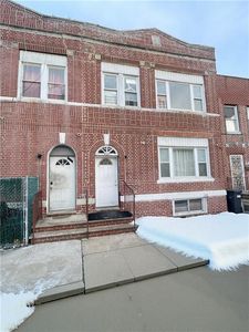 2785 Brighton 8th St