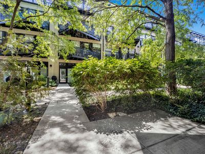 1111 W 14th Pl Unit 111