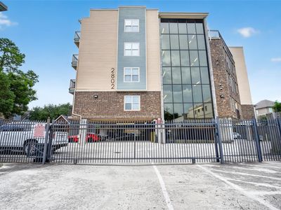 2802 Morrison St #210