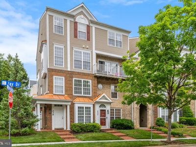 239 Jay Dr #89