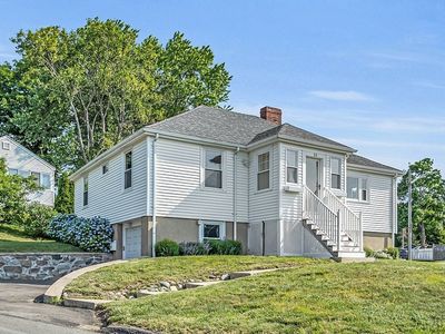 33 Sunset Rd