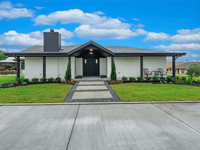 5463 Kelly Dr