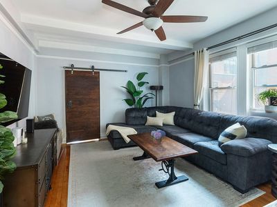 137 E 28th St APT 3-D