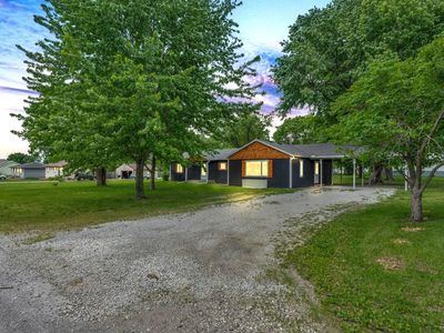 Property at 420 Osborn St, Carbondale, KS