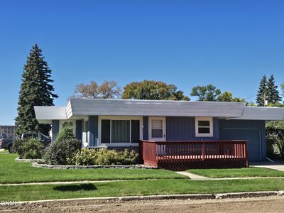 Property at 222 E Main St, Ashley, ND
