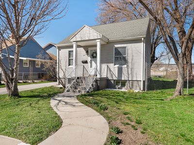 251 E Garfield Ave S