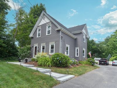 28 Oak St