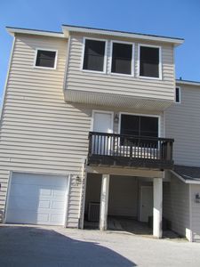 4401 River Valley Dr