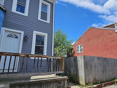 Property at 1040 Birch St, Reading, PA