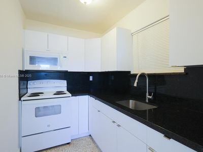 3050 NW 21st Ave APT 9