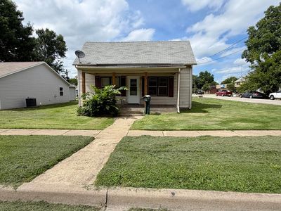 1001 W Cass Avenue