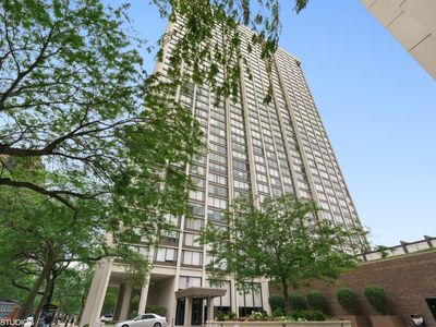 5455 N Sheridan Rd APT 2309