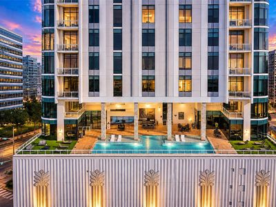 1409 Post Oak Blvd Unit 1803