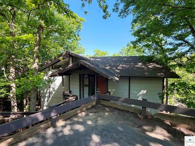 299 Moongate Dr