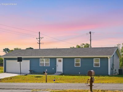 401 W Adamson Street