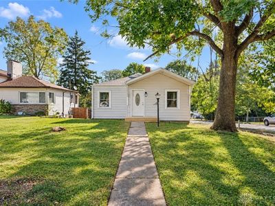311 S Highview Rd