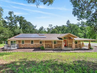 5681 Gold Leaf Ln