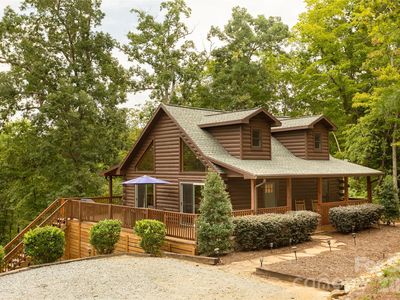 517 Luther Burbank Dr