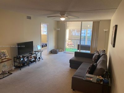 361 S Hollybrook Dr APT 206
