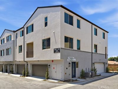1302 W North