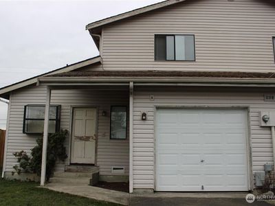 903 S 22nd Court