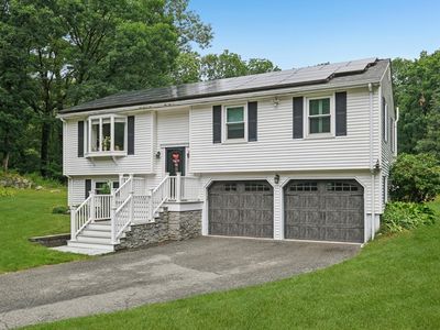 345 Raleigh Tavern Ln